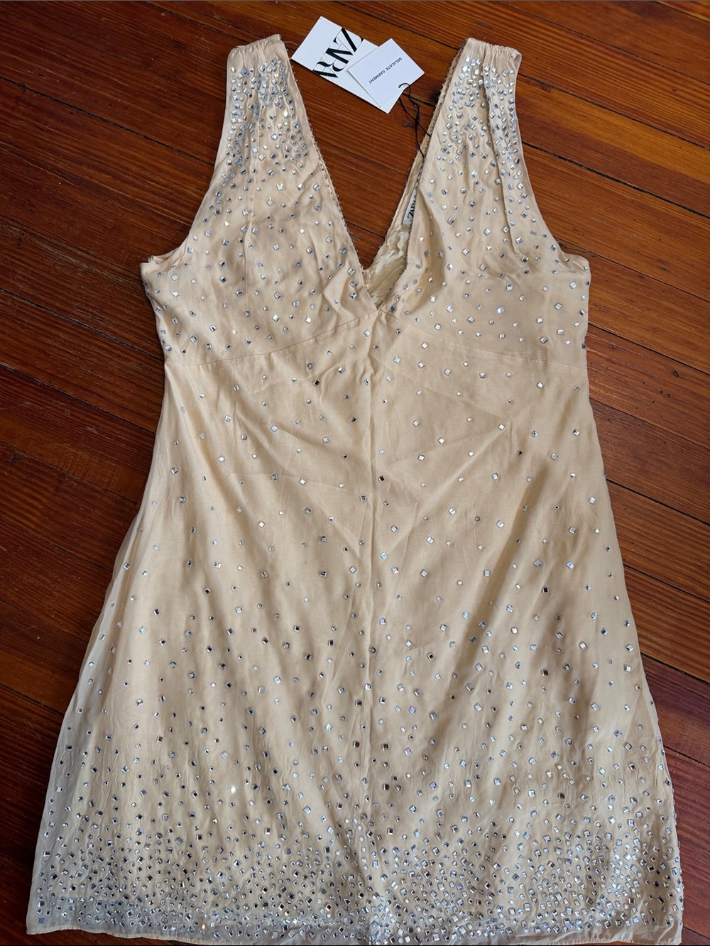 NWT  Zara Champagne Beige Sleeveless V-Neck Crystallized Mini Dress Size Medium - Picture 2 of 5